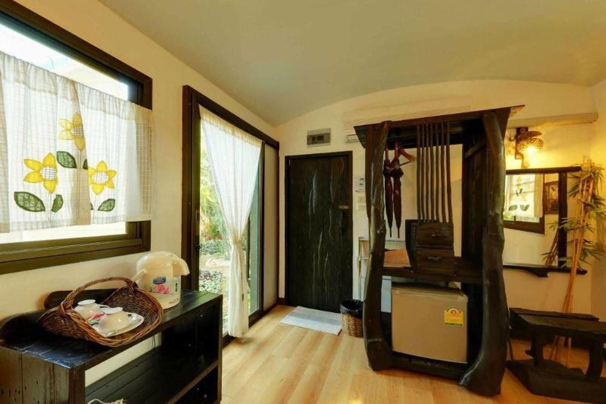 Chart Trip Resort Nakhonratchasima Εξωτερικό φωτογραφία